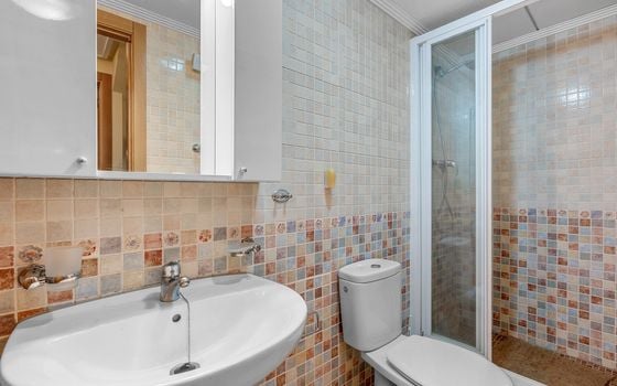 Townhouse de 3 chambres à Villamartin - CBB132084 - Photo - Small - 17