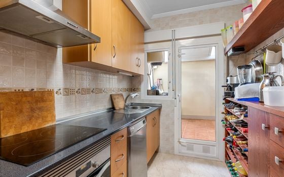 Townhouse de 3 chambres à Villamartin - CBB132084 - Photo - Small - 9