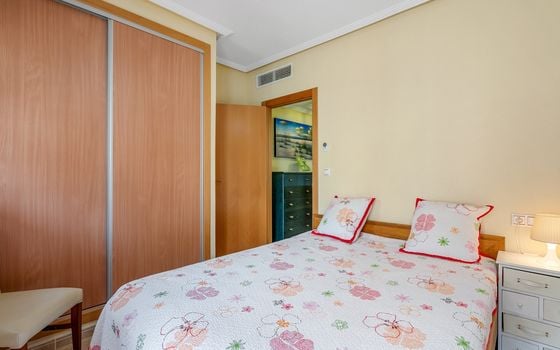 Townhouse de 3 chambres à Villamartin - CBB132084 - Photo - Small - 12