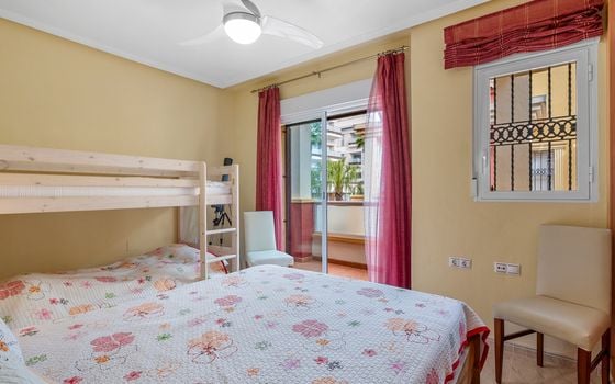 Townhouse de 3 chambres à Villamartin - CBB132084 - Photo - Small - 13