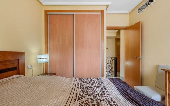 Townhouse de 3 chambres à Villamartin - CBB132084 - Photo - Small - 16