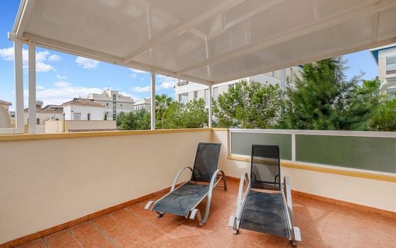 Townhouse de 3 chambres à Villamartin - CBB132084 - Photo - Small - 23