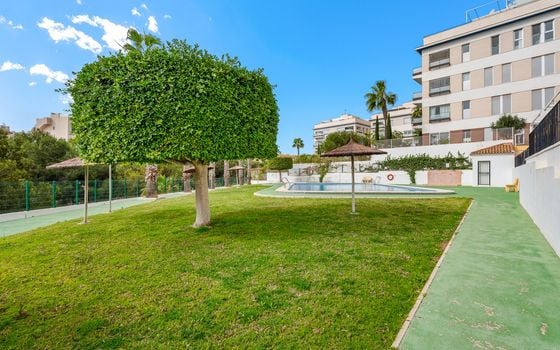 Townhouse de 3 chambres à Villamartin - CBB132084 - Photo - Small - 35