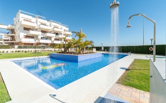 2 bedroom Apartment in Orihuela Costa - IMO160990 - Photo - 2