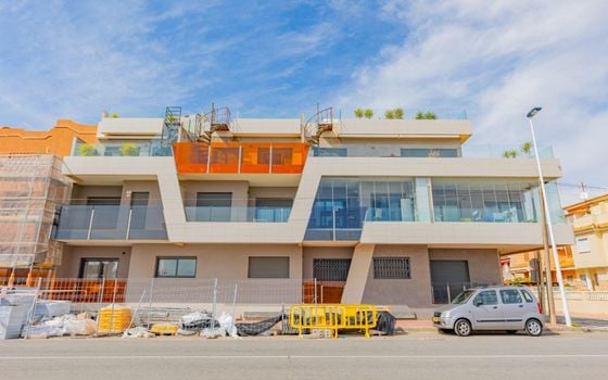 3 bedroom Apartment in Torrevieja - GVS132671 - Photo - 1