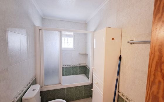 Apartament cu 2 dormitoare în Torrevieja - ET133429 - Imagini - Small - 9