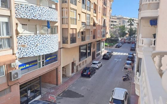 Apartament cu 2 dormitoare în Torrevieja - ET133429 - Imagini - Small - 13