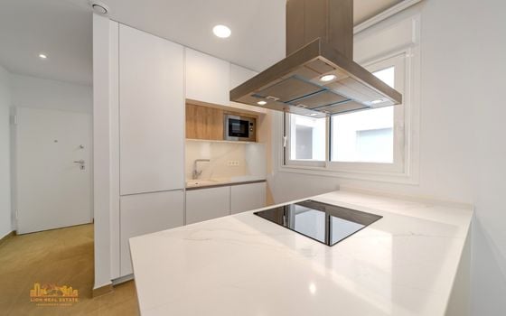 2 bedroom Apartment in Torrevieja - LR133575 - Photo - Small - 8