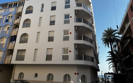 Appartement de 2 chambres à Torrevieja - LR133575 - Photo - 1