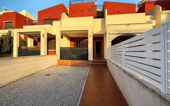 2 bedroom Townhouse in Torrevieja - GVS133632 - Photo - 2