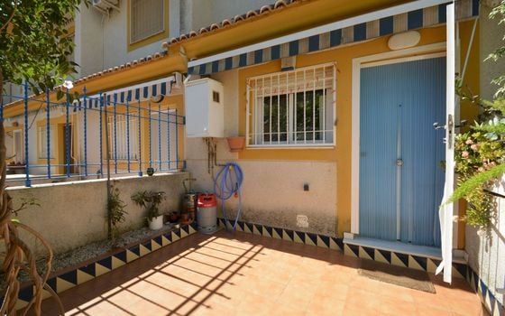 2 bedroom Townhouse in Guardamar del Segura - LCP134069 - Photo - 1