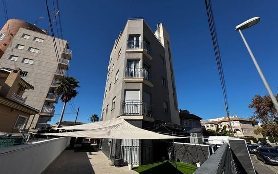 3 bedroom Apartment in Torrevieja - CT134496 - Photo - 1