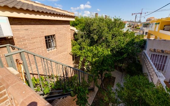 4 bedroom Villa in La Mata - CBC33519 - Photo - Small - 40