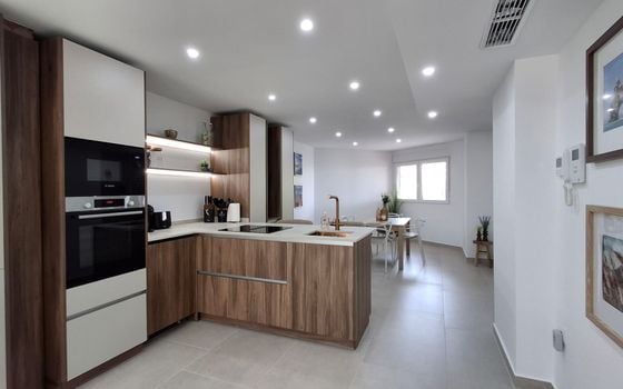 2 bedroom Apartment in Torrevieja - CI134587 - Photo - 3