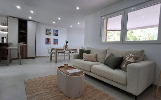 2 bedroom Apartment in Torrevieja - CI134587 - Photo - 1