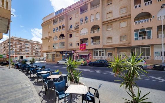 2 bedroom Penthouse in Torrevieja - HRE134636 - Photo - Small - 24