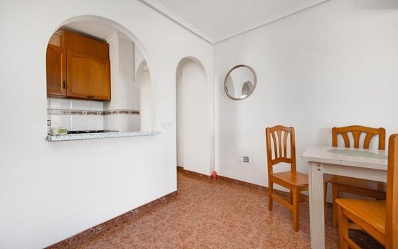 2 bedroom Penthouse in Torrevieja - HRE134637 - Photo - Small - 8