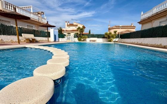 2 bedroom Townhouse in San Miguel de Salinas - HRE134648 - Photo - 2