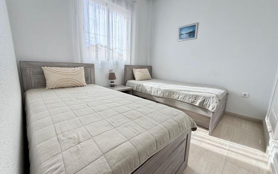 2 bedroom Townhouse in San Miguel de Salinas - HRE134648 - Photo - Small - 14