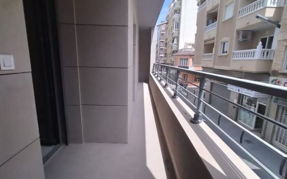 4 bedroom Apartment in Torrevieja - PPS134831 - Photo - Small - 9