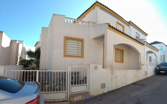 Villa   v Torrevieja, 3 ložnice - PPS134860 - Foto - 1
