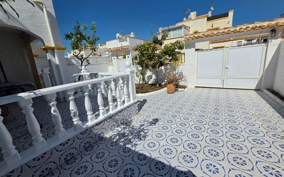 3 bedroom Townhouse in Torrevieja - VEC135183 - Photo - 4