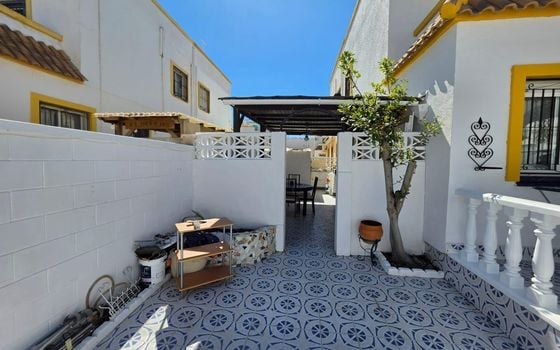 3 bedroom Townhouse in Torrevieja - VEC135183 - Photo - 3