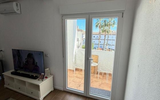 2 bedroom Apartment in Punta Prima - HRE135385 - Photo - 4