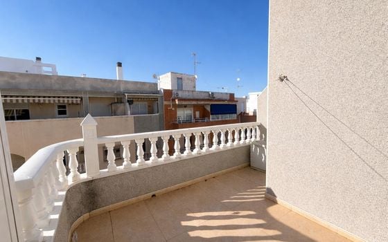 2 bedroom Penthouse in Torrevieja - GVS135428 - Photo - Small - 11