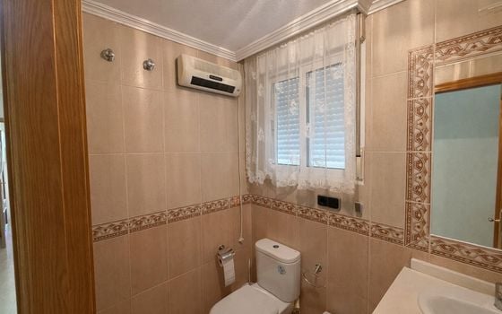 2 bedroom Penthouse in Torrevieja - GVS135428 - Photo - Small - 9
