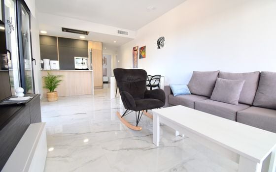 Appartement de 2 chambres à Los Altos - VRE136000 - Photo - 4