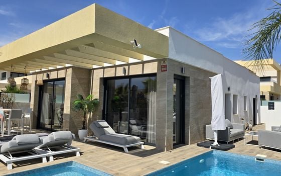 3 bedroom Villa in Los Montesinos - SID136092 - Photo - 1