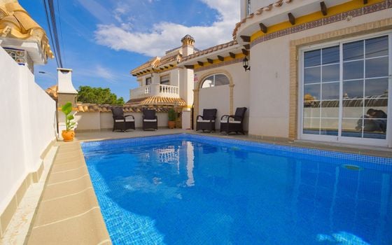 3 bedroom Villa in Torrevieja - FU147284 - Photo - 1