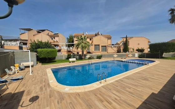 3 bedroom Townhouse in Torrevieja - VEC136211 - Photo - 1