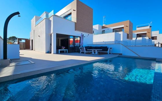 5 bedroom Villa in Algorfa - CSS136299 - Photo - 1