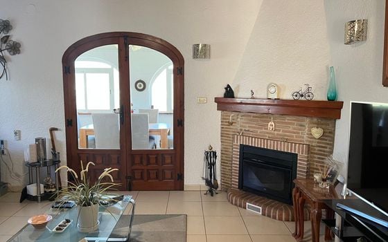 4 bedroom Villa in Orba - OH136302 - Photo - Small - 6