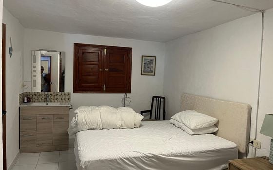 4 bedroom Villa in Orba - OH136302 - Photo - Small - 11