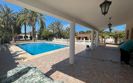13 bedroom Villa in Elda - SLN136608 - Photo - 4
