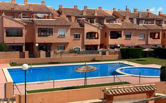 Penthouse de 3 chambres à Torrevieja - CSW136646 - Photo - 1