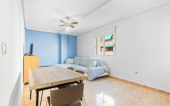 Appartement de 3 chambres à Torrevieja - AG151999 - Photo - 3