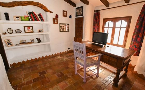 4 bedroom Plot in Calpe - ESP136739 - Photo - Small - 20