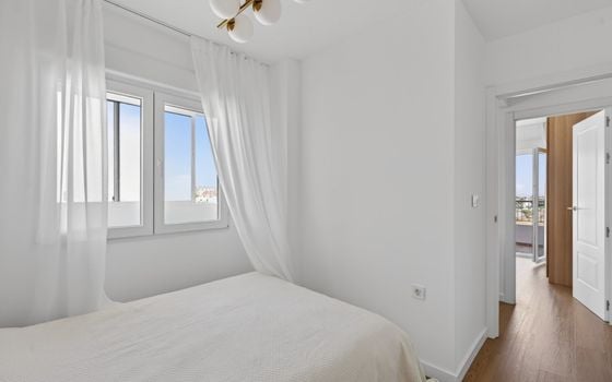 2 bedroom Penthouse in Punta Prima - CBE137122 - Photo - Small - 14