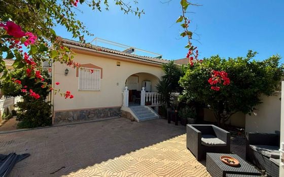 3 bedroom Villa in Ciudad Quesada - JLM137190 - Photo - 1