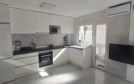 3 bedroom Apartment in Torrevieja - CT137236 - Photo - 4