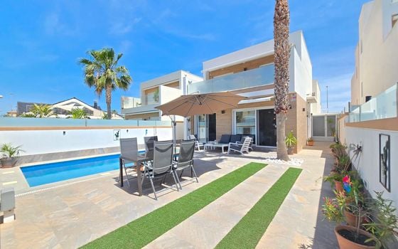 3 bedroom Villa in Pilar de la Horadada - DSR137320 - Photo - 2