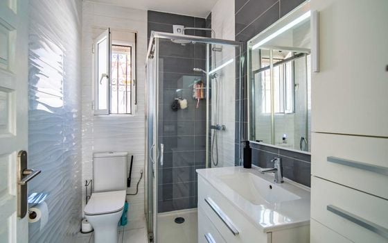 Villa de 4 chambres à Alfaz del Pi - DJP137384 - Photo - Small - 24