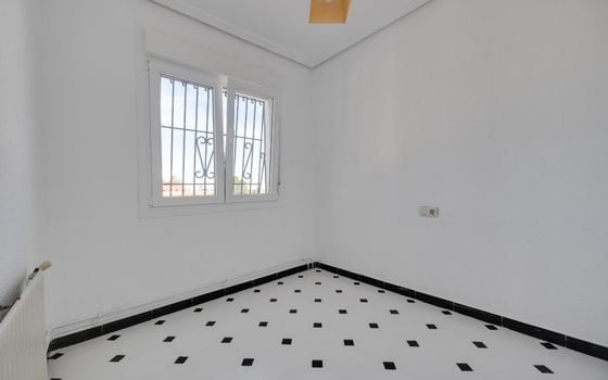 3 bedroom Villa in Torrevieja - SV137584 - Photo - Small - 14