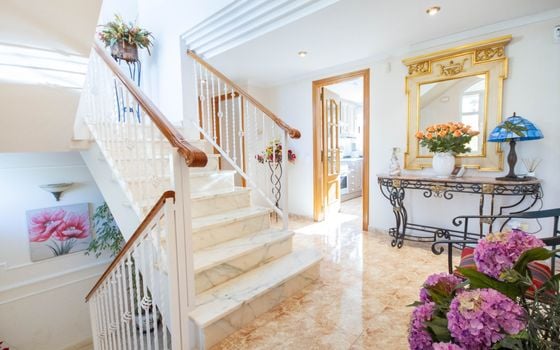 5 bedroom Villa in Orba - OH137664 - Photo - Small - 14