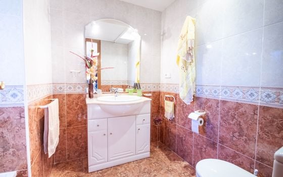 5 bedroom Villa in Orba - OH137664 - Photo - Small - 10