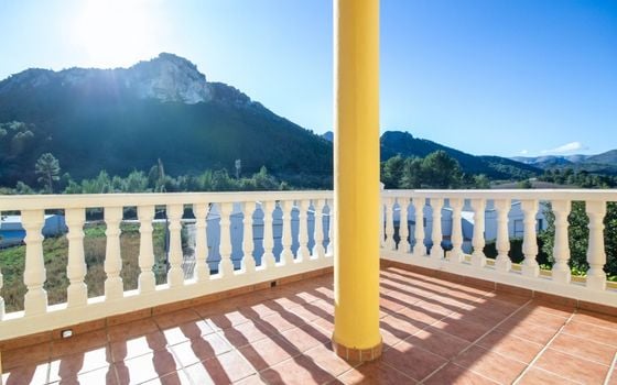 5 bedroom Villa in Orba - OH137664 - Photo - Small - 18